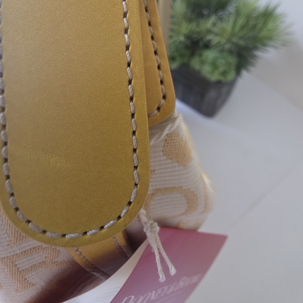 Dooney & Bourke Large Bucket Bag Sunflower Logo Canvas Leather Trim- New - Picture 12 of 16
